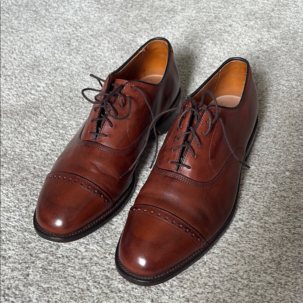 Allen Edmonds Classic Men's Cap-Toe Oxford Leather Dress Shoes - Brown